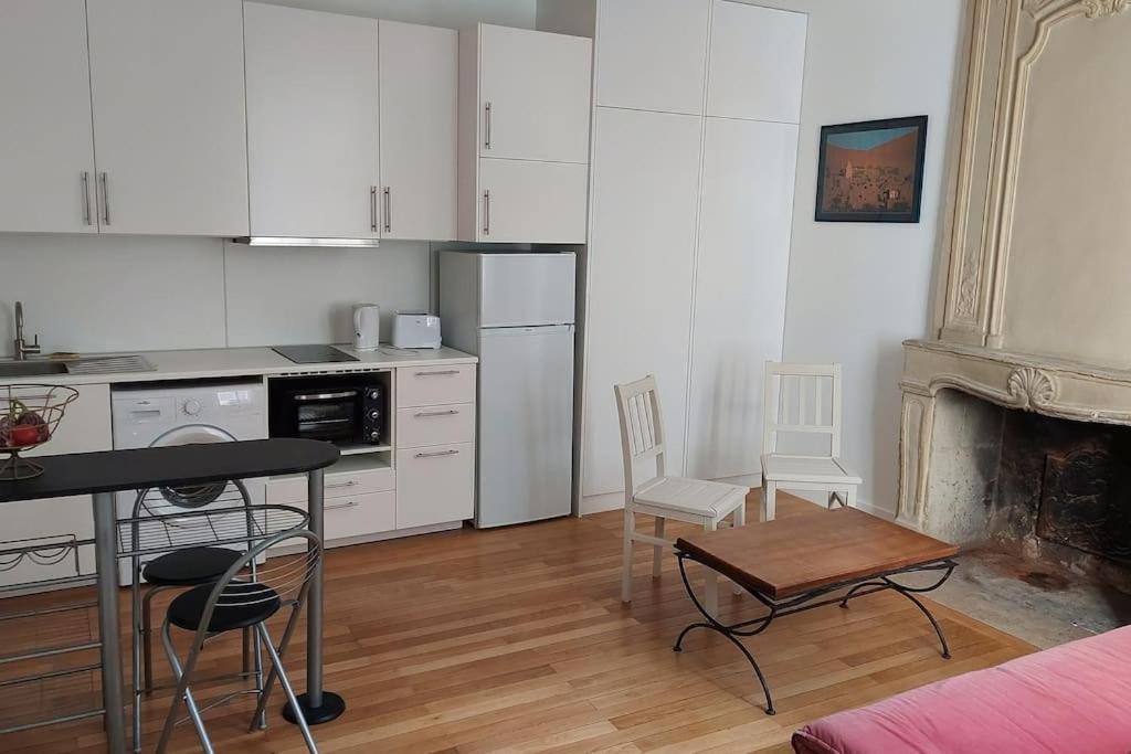 Appartement 2 Pieces Proche Cathedrale Ναντ Εξωτερικό φωτογραφία
